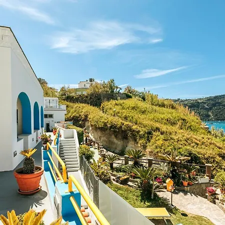 Hotel Cava Dell'isola